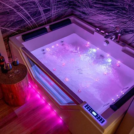Apartament Z Jacuzzi & Sauna Chillout Kołobrzeg Εξωτερικό φωτογραφία